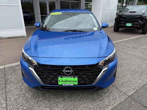 Used 2024 Nissan Sentra SV w/ All-Weather Package FWD image 9