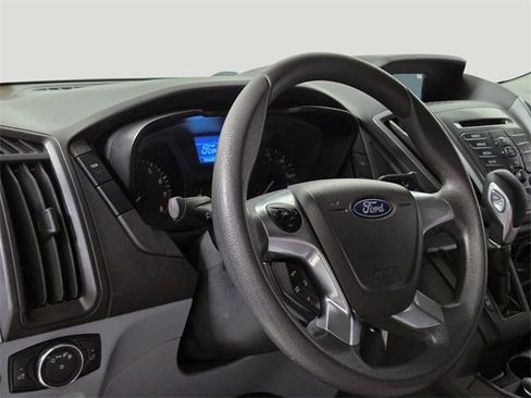 Used 2019 Ford Transit 350 XLT image 11