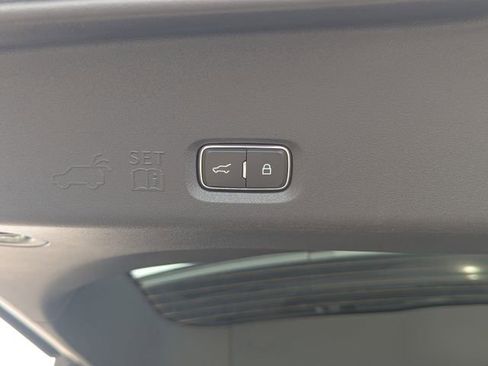 New 2025 Lincoln Navigator Reserve image 40