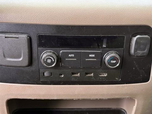 Used 2019 Chevrolet Tahoe LT image 41