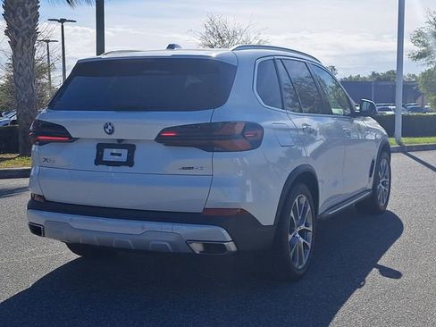 Used 2025 BMW X5 xDrive40i w/ Climate Comfort Package image 4