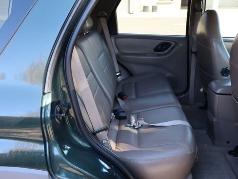 Used 2001 Ford Escape XLT image 21
