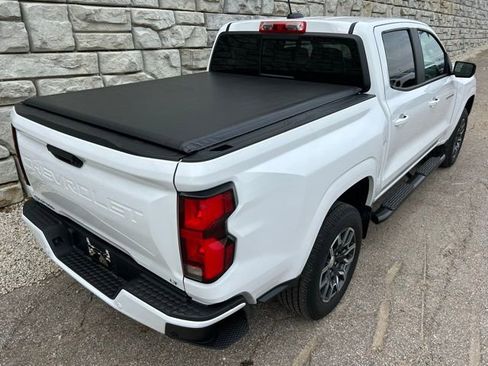 Used 2023 Chevrolet Colorado LT w/ LT Convenience Package III image 5