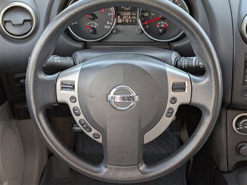 Used 2011 Nissan Rogue SV image 12