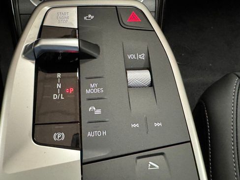 New 2026 BMW X1 xDrive28i w/ Technology Package image 15