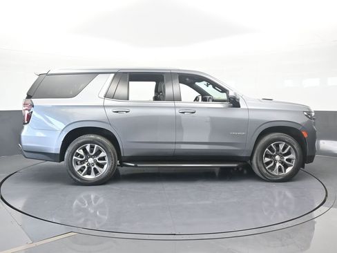 Used 2022 Chevrolet Tahoe LT w/ LT Signature Plus Package image 7