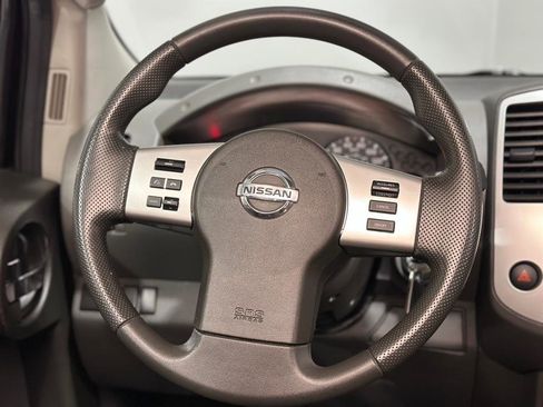 Used 2015 Nissan Xterra X image 14