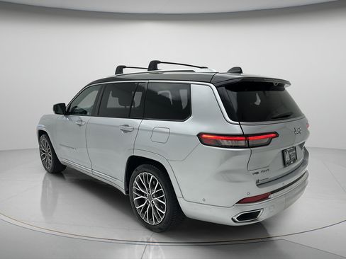 Used 2023 Jeep Grand Cherokee L Summit AWD/4WD image 7