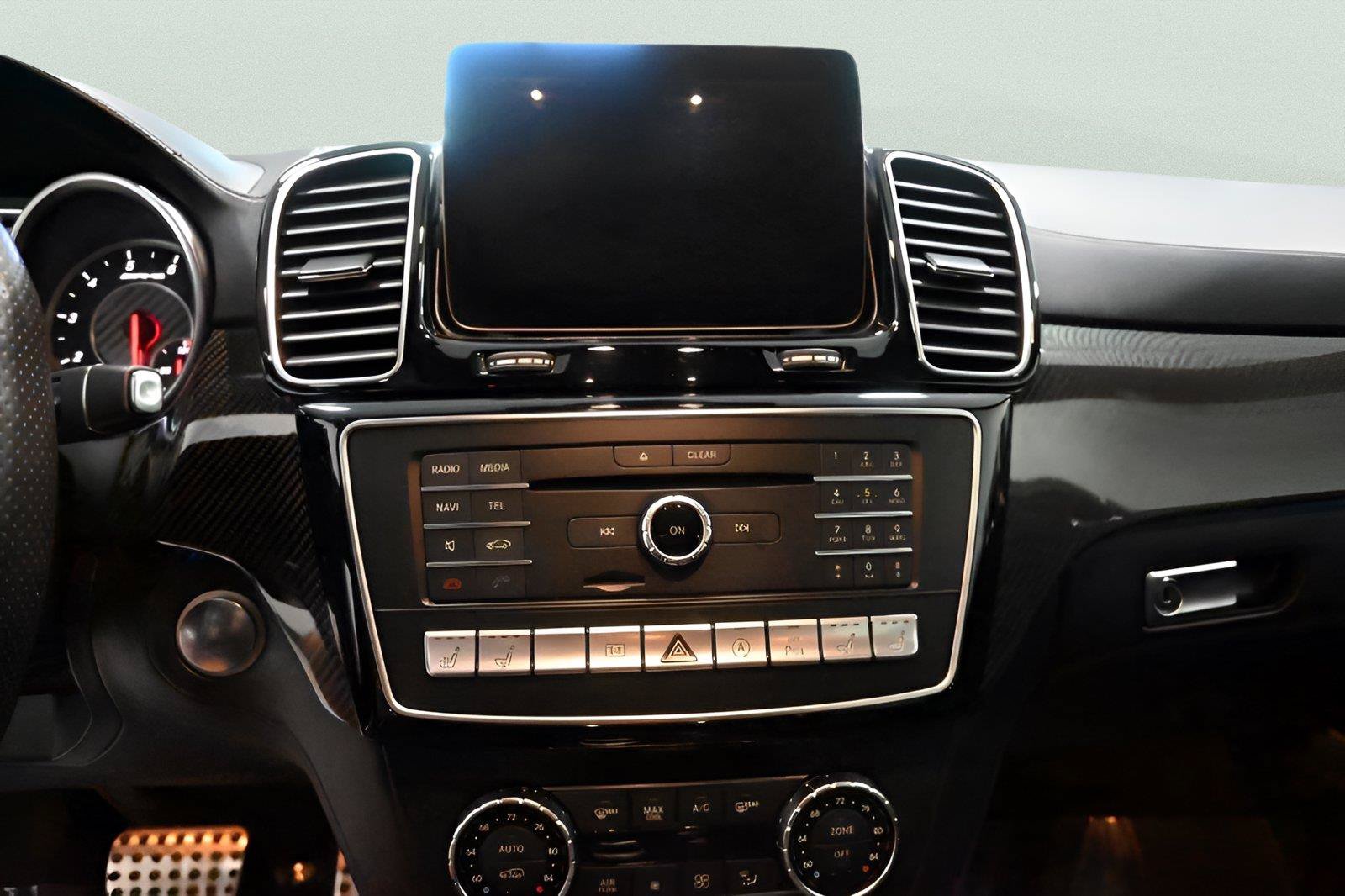 Used 2016 Mercedes-Benz GLE 63 AMG 4MATIC image 25