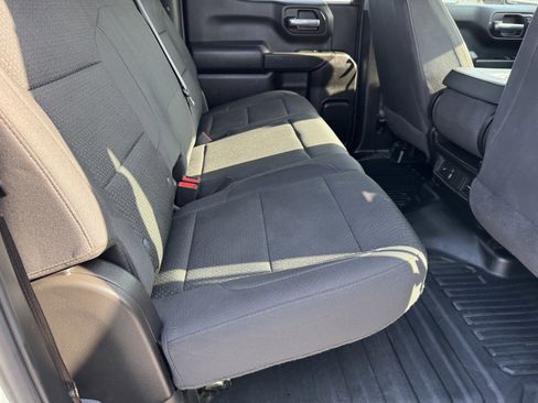 Certified 2025 Chevrolet Silverado 1500 W/T w/ WT Value Package image 9