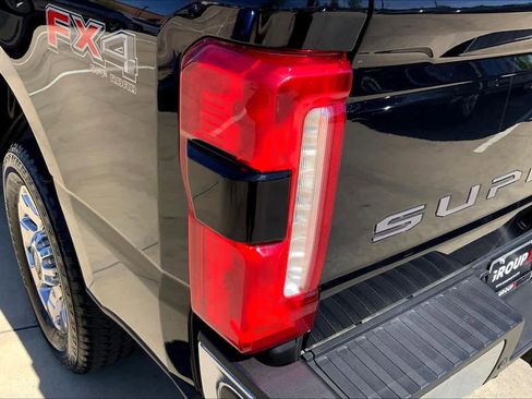 Used 2024 Ford F250 Lariat w/ Lariat Ultimate Package image 29