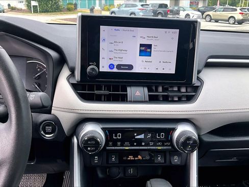 Used 2024 Toyota RAV4 XLE w/ Convenience Package AWD/4WD image 36