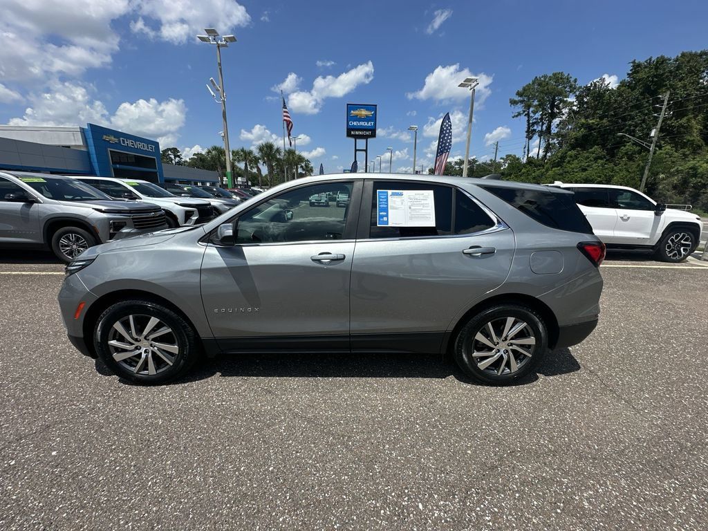 Used 2024 Chevrolet Equinox LT FWD image 13
