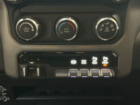 Used 2024 RAM 2500 Big Horn w/ Off Road Package image 14