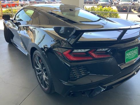 Used 2025 Chevrolet Corvette Stingray w/ Z51 Performance Package image 9