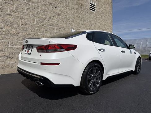 Used 2019 Kia Optima S FWD image 3