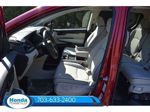 New 2026 Honda Odyssey Touring image 27