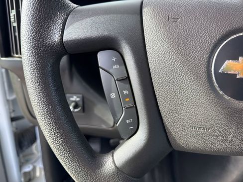 Used 2023 Chevrolet Express 2500 w/ Driver Convenience Package image 11