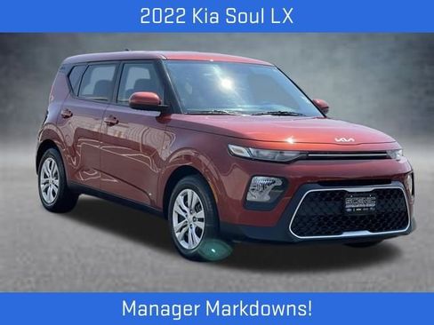 Used 2022 Kia Soul LX image 1