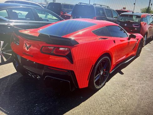 Used 2015 Chevrolet Corvette Stingray Coupe w/ ZF1 Appearance Package RWD image 2
