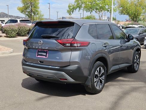 Used 2023 Nissan Rogue SV FWD image 5