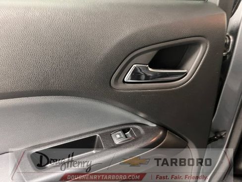 Used 2022 Chevrolet Colorado Z71 AWD/4WD image 30