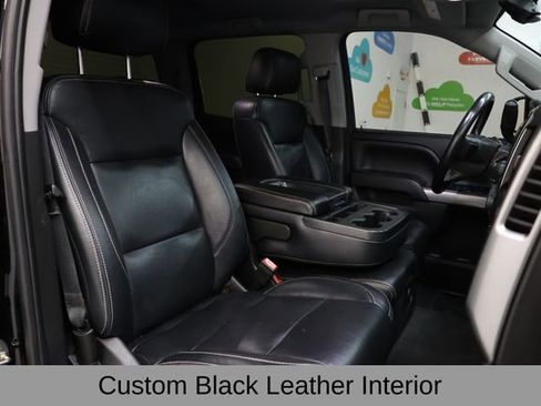 Used 2018 Chevrolet Silverado 1500 LT w/ Texas Edition image 15