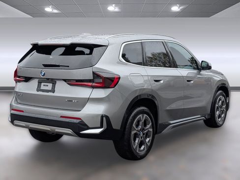 Used 2025 BMW X1 xDrive28i w/ Convenience Package image 9