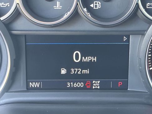 Used 2022 Chevrolet Silverado 1500 RST AWD/4WD image 31