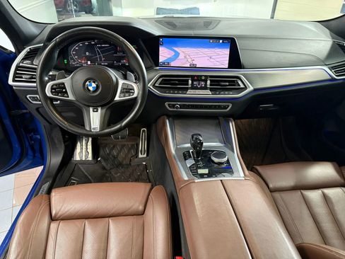 Used 2020 BMW X6 M50i image 10