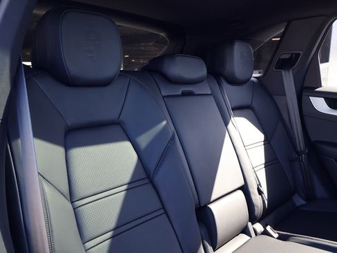 New 2026 Porsche Cayenne E-Hybrid image 23