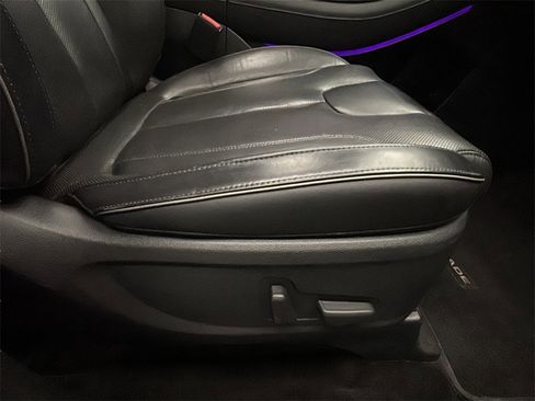 Used 2020 Hyundai Palisade Limited image 19