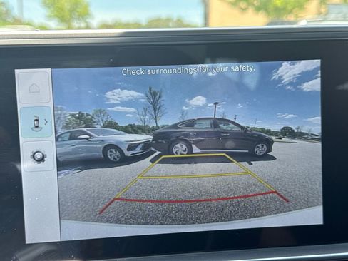 New 2025 Hyundai Ioniq 6 SEL RWD image 29