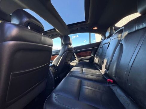 Used 2015 Lincoln MKS w/ Equipment Group 101A FWD image 13