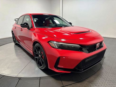 New 2025 Honda Civic Type R image 2