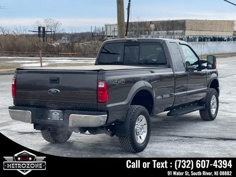 Used 2008 Ford F350 FX4 image 10