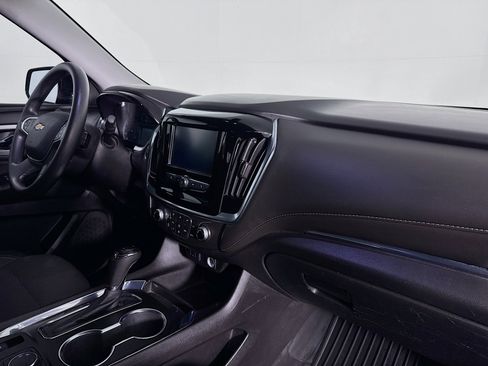 Used 2018 Chevrolet Traverse LS FWD image 29