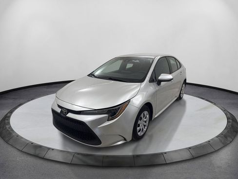 Used 2022 Toyota Corolla LE FWD image 1