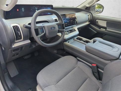 New 2026 Ford Expedition Max Active RWD image 3