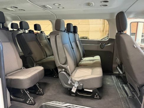 Used 2024 Ford Transit 350 XLT RWD image 24