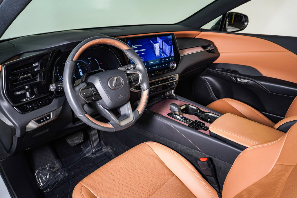 Used 2023 Lexus RX 350 Premium Plus w/ Accessory Package AWD/4WD image 19