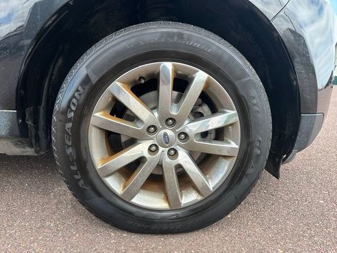 Used 2014 Ford Edge Limited FWD image 39