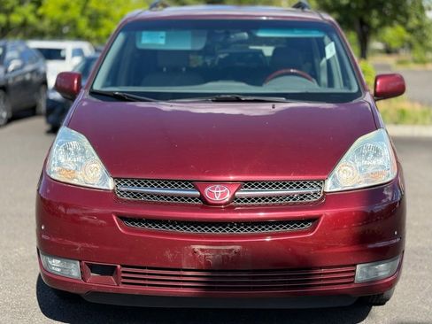 Used 2005 Toyota Sienna XLE Limited AWD/4WD image 8