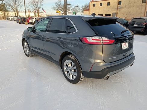 Used 2024 Ford Edge Titanium image 12