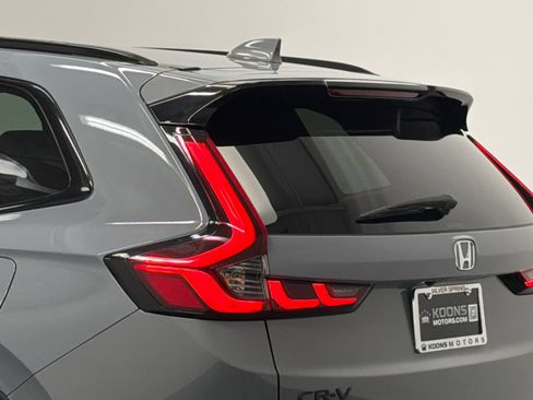 Used 2026 Honda CR-V Sport Touring image 8