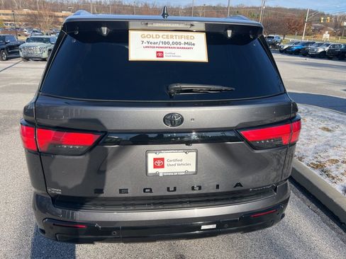 Certified 2025 Toyota Sequoia Platinum image 5