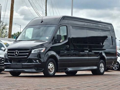 New 2024 Mercedes-Benz Sprinter 3500 image 1