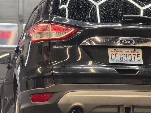Used 2013 Ford Escape SEL image 12