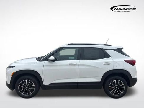 New 2026 Chevrolet TrailBlazer LT w/ Convenience Package FWD image 5