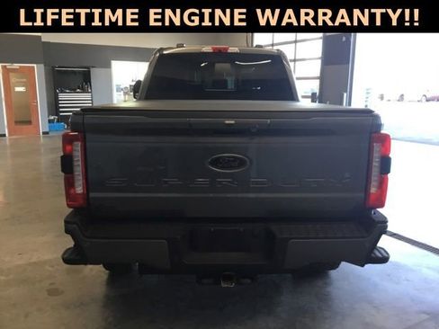 Used 2024 Ford F250 Lariat w/ Black Appearance Package image 8